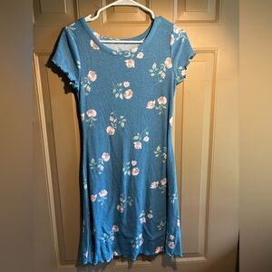 Stretchy and ribbed mini dress. Worn once.